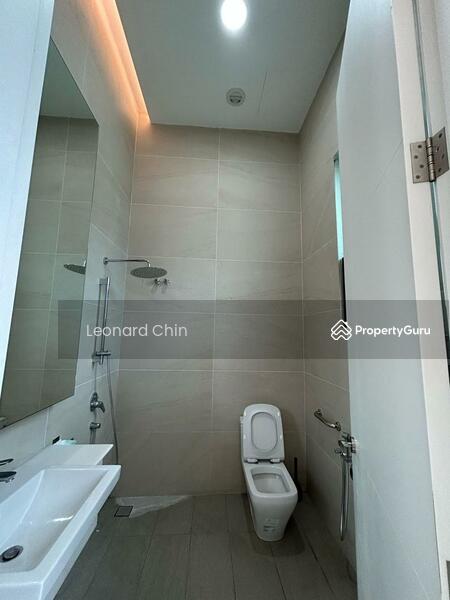 Rumah Banglo untuk Dijual di Country Heights Damansara (Kuala Lumpur) - Leonard Chin - Bathroom - PropertyGuru.com.my