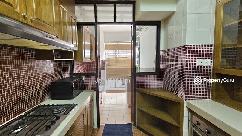Wet and dry kitchen 