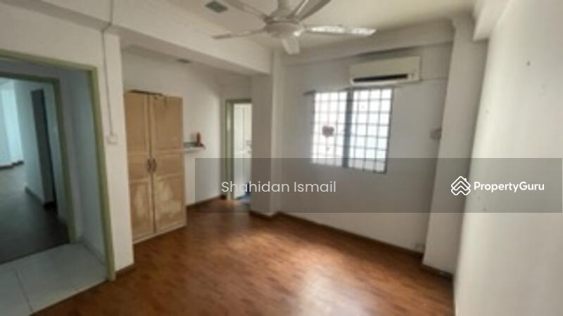 Kemuncak Shah Alam untuk Untuk Dijual - RM 650,000, Feb 2026 - Living Room - PropertyGuru.com.my
