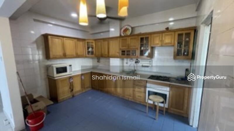 Kemuncak Shah Alam untuk Untuk Dijual - RM 650,000, Feb 2026 - Kitchen - PropertyGuru.com.my