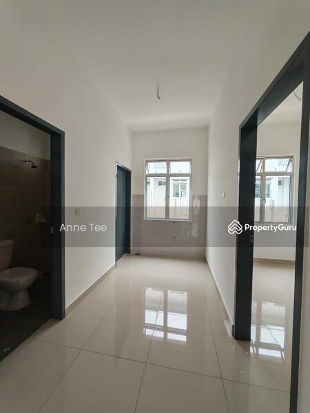 Untuk Dijual - BANDAR DATO ONN , PERJIRANAN 8 (ARECA 1 & CANNA 1) FASA 2