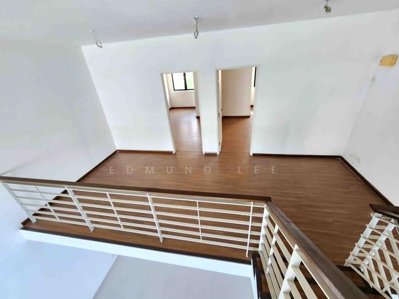 Rumah Teres 3-Tingkat untuk Dijual di Lake Fields (Sungai Besi) - Edmund Lee - Hallway - PropertyGuru.com.my