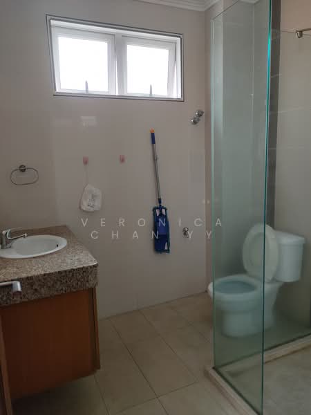 Bungalow for Rent in Mont Kiara (Kuala Lumpur) - Veronica Chan YY - Bathroom - PropertyGuru.com.my
