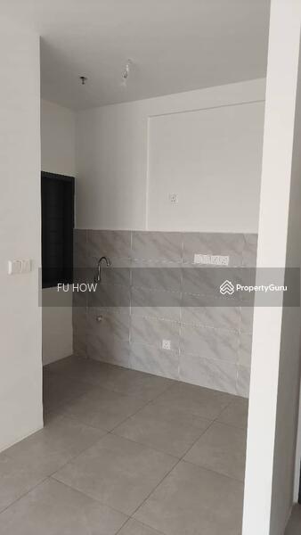 Kediaman Servis untuk Dijual di ASTON ACACIA - FU HOW - Kitchen - PropertyGuru.com.my