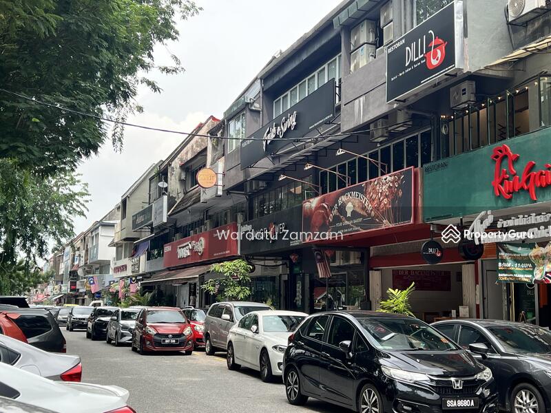 Untuk Dijual - Persiaran Zaaba Taman Tun Dr Ismail