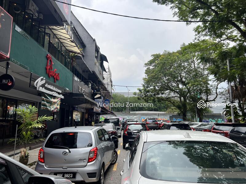 Untuk Dijual - Persiaran Zaaba Taman Tun Dr Ismail