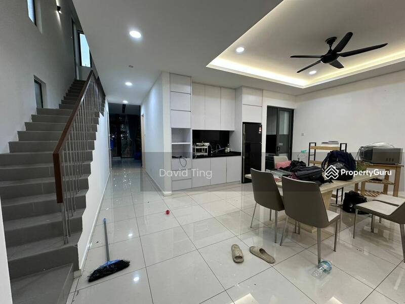 Rumah Teres untuk Dijual di Sungai Besi (Kuala Lumpur) - David Ting - Living Room - PropertyGuru.com.my