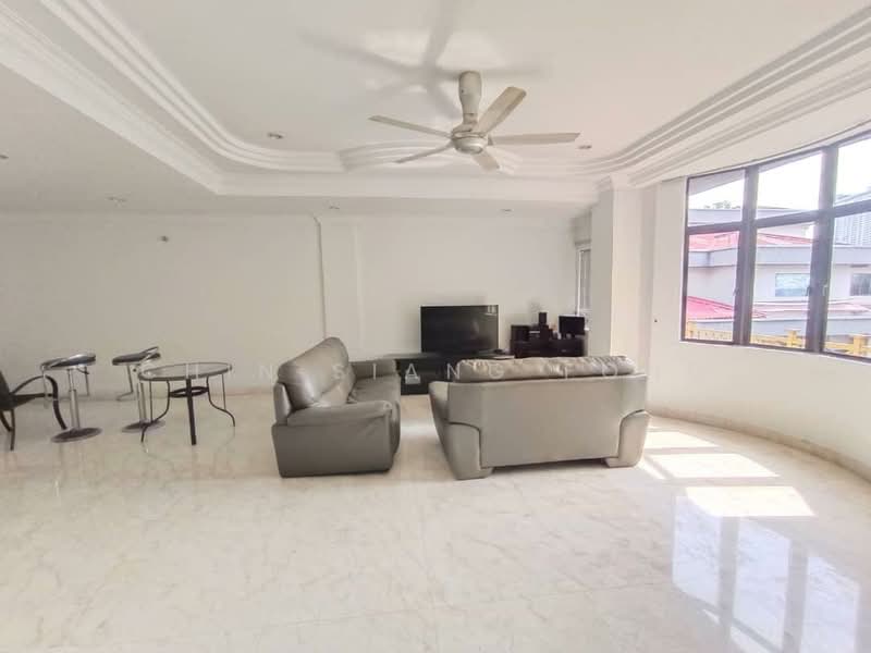Kondominium untuk Dijual di Straits Court - Chin Siang Fong - Living Room - PropertyGuru.com.my