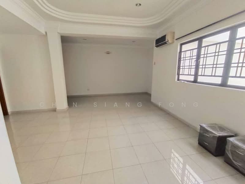 Kondominium untuk Dijual di Straits Court - Chin Siang Fong - Living Room - PropertyGuru.com.my