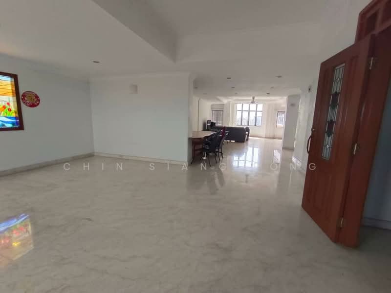 Kondominium untuk Dijual di Straits Court - Chin Siang Fong - Living Room - PropertyGuru.com.my