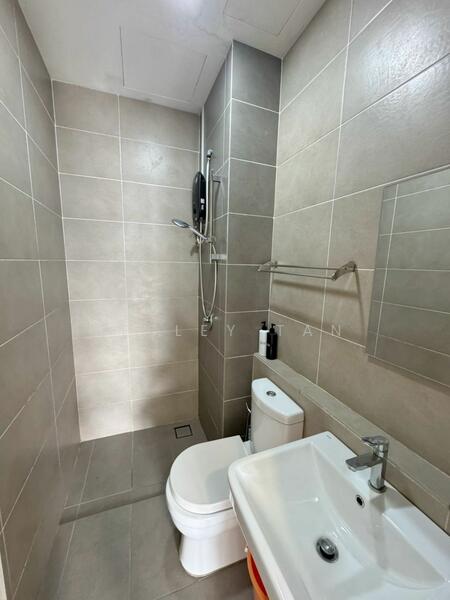 D'Pristine untuk Untuk Disewa - RM 1,900 /bulan, Mac 2026 - Bathroom - PropertyGuru.com.my