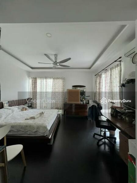 Bungalow for Sale in Ara Damansara (Selangor) - Vincent Liaw - Master Bedroom - PropertyGuru.com.my