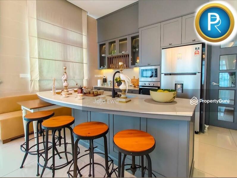 Dry Kitchen