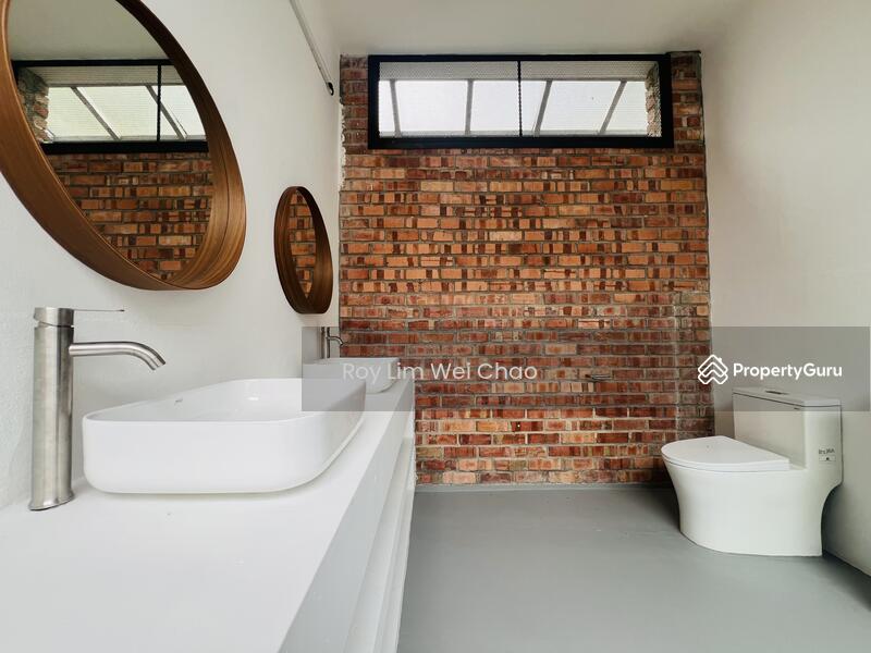 Bungalow for Rent in Leisure Farm (Gelang Patah) - Roy Lim Wei Chao - Bathroom - PropertyGuru.com.my