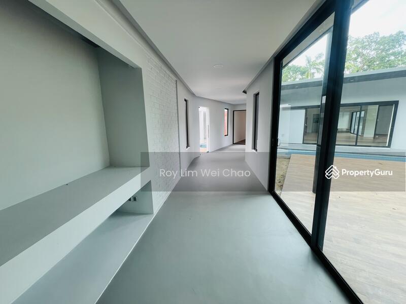 Bungalow for Rent in Leisure Farm (Gelang Patah) - Roy Lim Wei Chao - Hallway - PropertyGuru.com.my