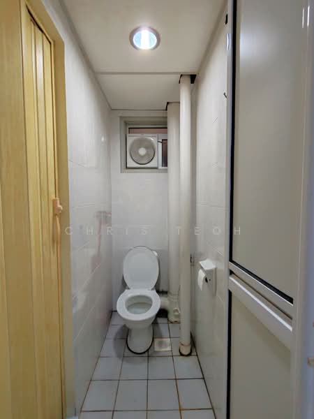 Taman Kheng Tian untuk Untuk Dijual - RM 370,000, Mac 2026 - Bathroom - PropertyGuru.com.my