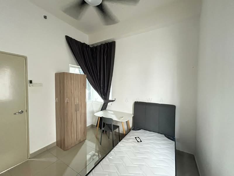 Condominium for Rent at Mutiara Ville - Malik Sarwar - Single Room - PropertyGuru.com.my