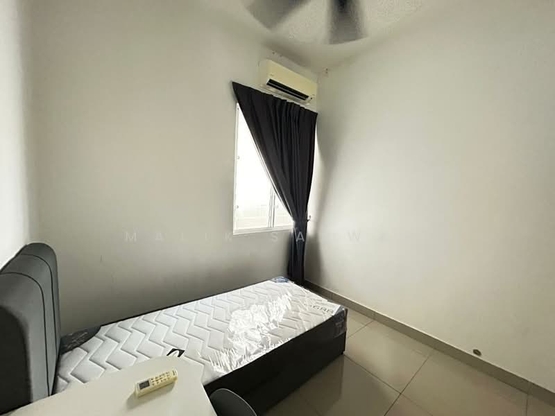 Condominium for Rent at Mutiara Ville - Malik Sarwar - Single Room - PropertyGuru.com.my