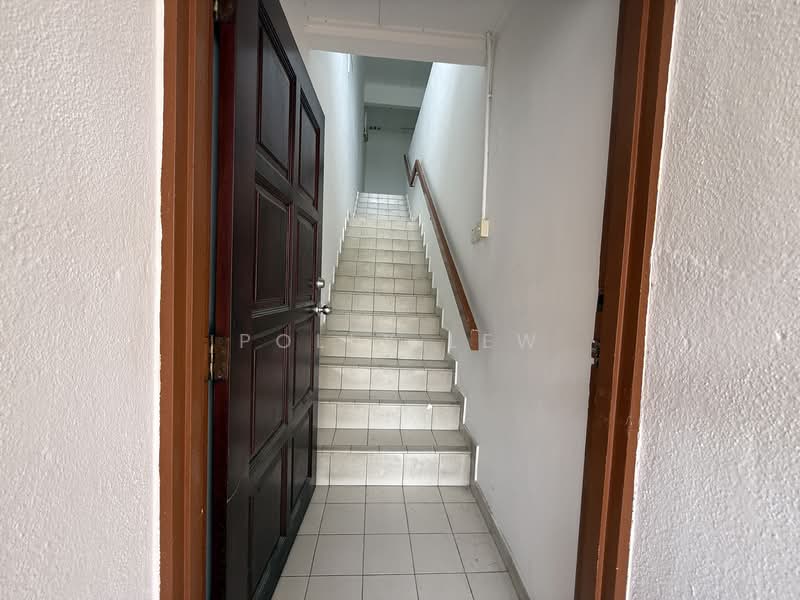 Townhouse for Sale in Kuala Lumpur (Kuala Lumpur) - Polly Lew - Stairs - PropertyGuru.com.my