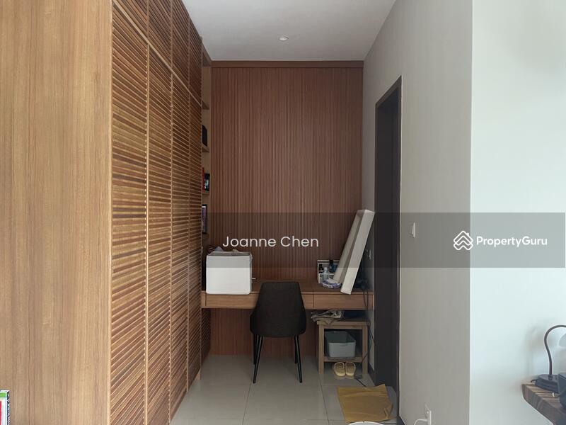 Setia Eco Templer master bedroom