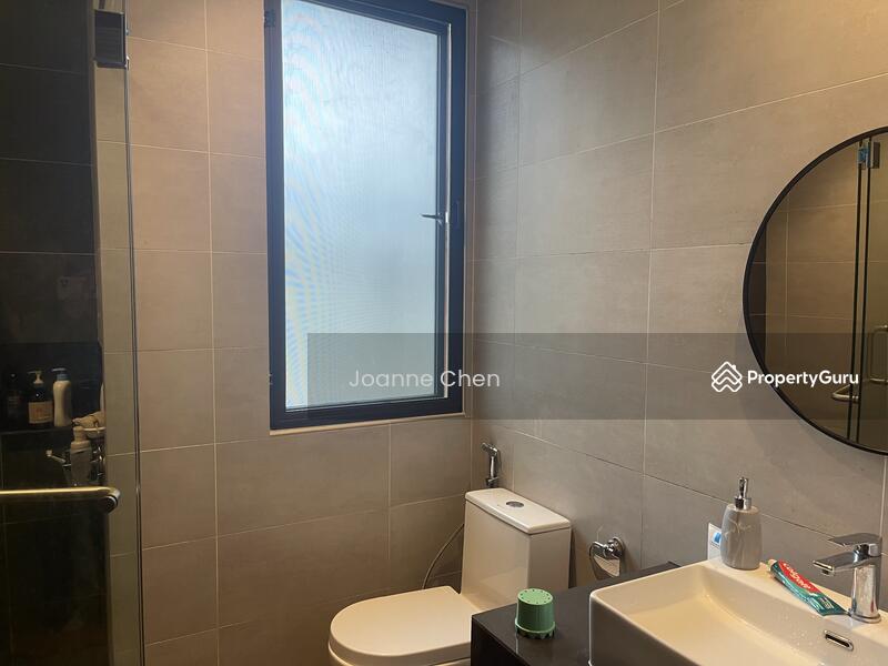 Setia Eco Templer master bathroom