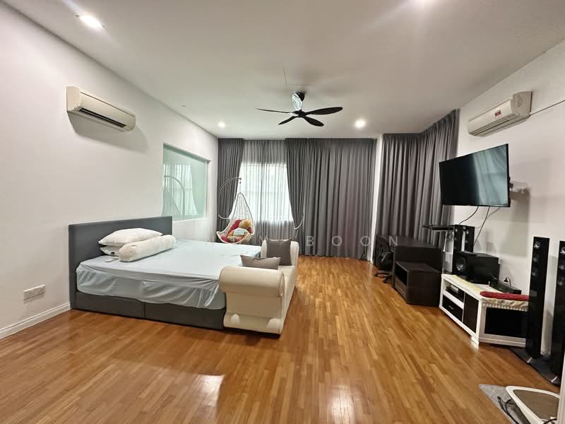Rumah Banglo untuk Dijual di Jade Hills (Kajang) - Wendy Boon - Bedroom - PropertyGuru.com.my