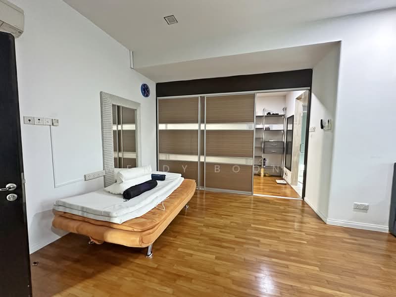 Rumah Banglo untuk Dijual di Jade Hills (Kajang) - Wendy Boon - Bedroom - PropertyGuru.com.my