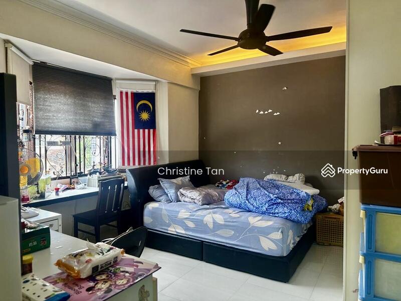 2-storey Terraced House for Sale in Seri Kembangan (Selangor) - Christine Tan - Bedroom - PropertyGuru.com.my