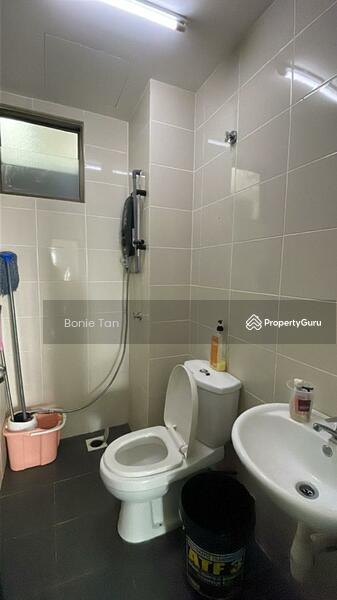 Condominium for Sale at Residensi Zamrud - Bonie Tan - Bathroom - PropertyGuru.com.my