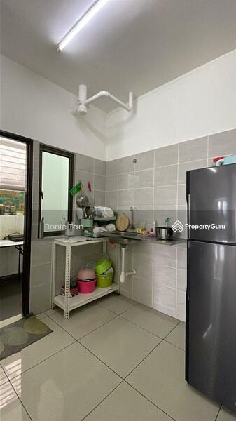 Condominium for Sale at Residensi Zamrud - Bonie Tan - Kitchen - PropertyGuru.com.my