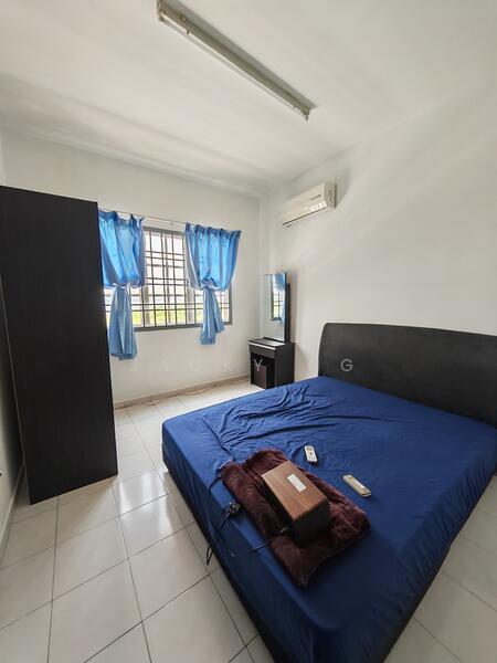 Pangsapuri untuk Disewa di Impian Senibong Apartment - Jacky Ng - Bedroom - PropertyGuru.com.my