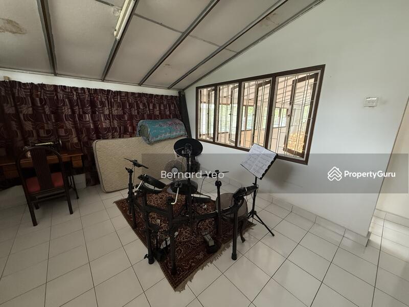 Study cum music room