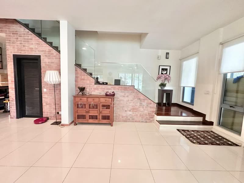 Semi-Detached House for Sale in Seksyen 6 (Bangi) - Eda Zainal - Living Room - PropertyGuru.com.my