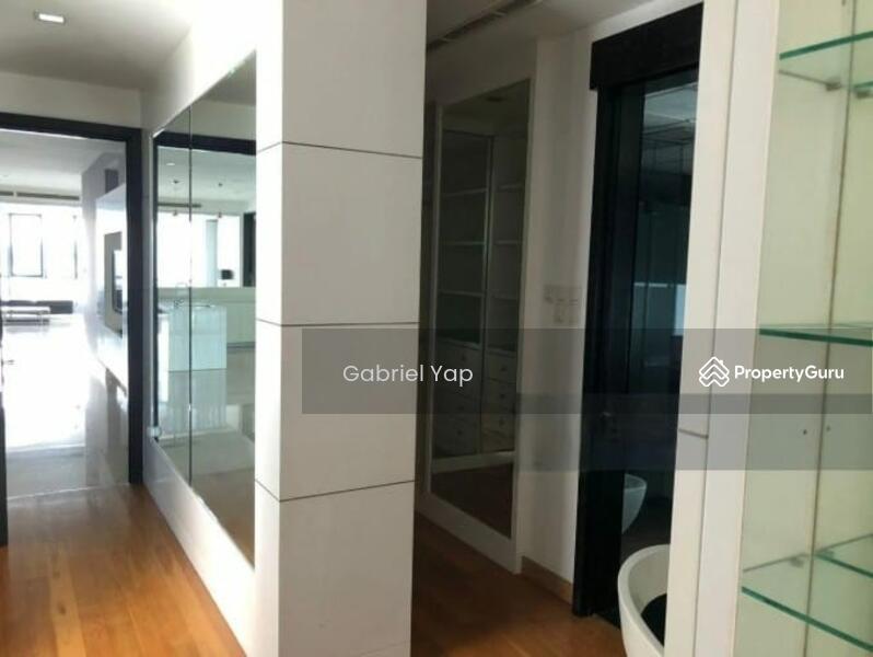 Master room foyer