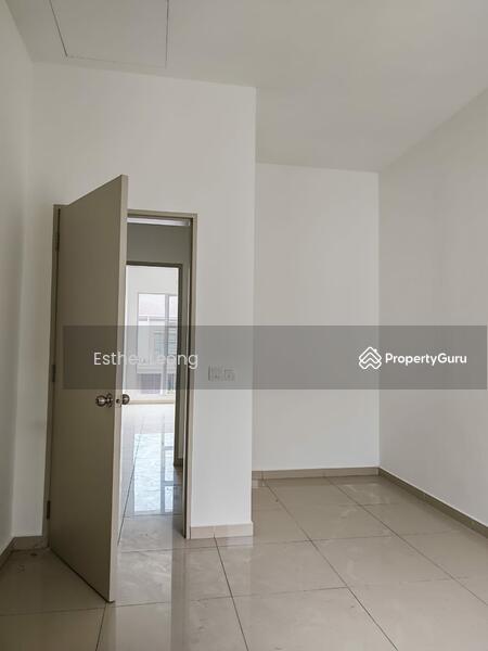 2-storey Terraced House for Sale in Bandar Rimbayu (Telok Panglima Garang) - Esther Leong - Bedroom - PropertyGuru.com.my
