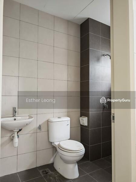 2-storey Terraced House for Sale in Bandar Rimbayu (Telok Panglima Garang) - Esther Leong - Bathroom - PropertyGuru.com.my
