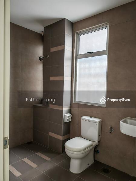 2-storey Terraced House for Sale in Bandar Rimbayu (Telok Panglima Garang) - Esther Leong - Bathroom - PropertyGuru.com.my