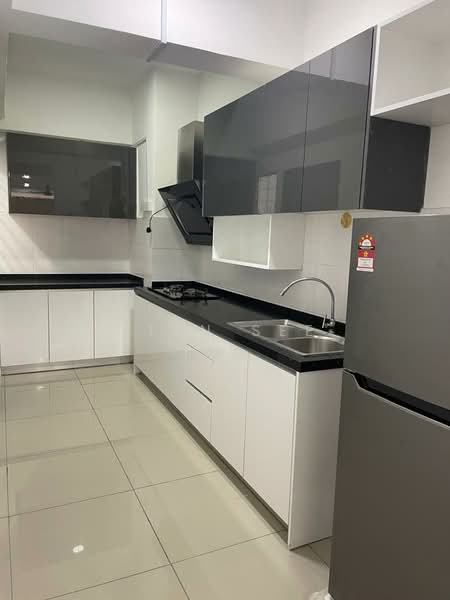 Pangsapuri untuk Disewa di Palm Garden Apartment - Lian See - Kitchen - PropertyGuru.com.my