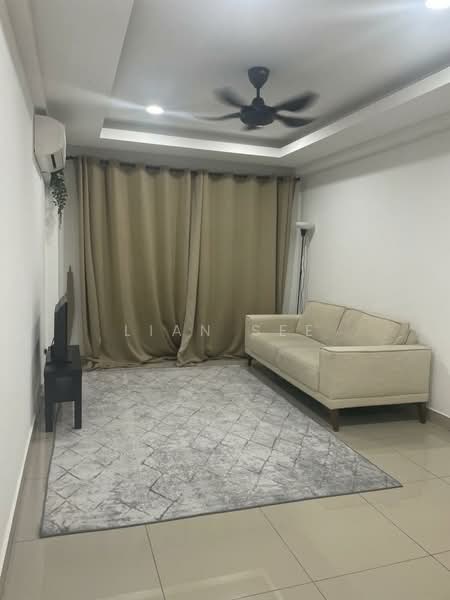 Pangsapuri untuk Disewa di Palm Garden Apartment - Lian See - Living Room - PropertyGuru.com.my