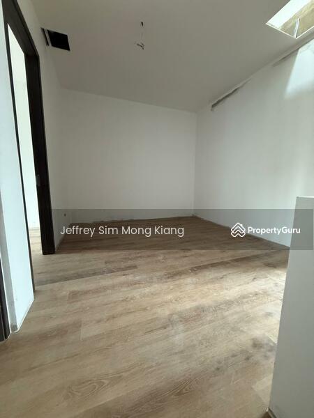 For Sale - pine square