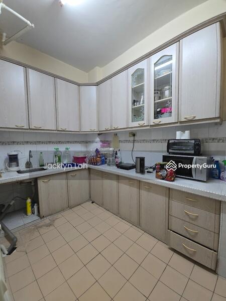 Condominium for Sale at Impian Heights - Jacklyn Loh - Kitchen - PropertyGuru.com.my