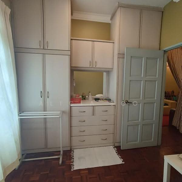 Bungalow House for Sale in Bandar Country Homes (Rawang) - Alicia Soo - Bedroom - PropertyGuru.com.my