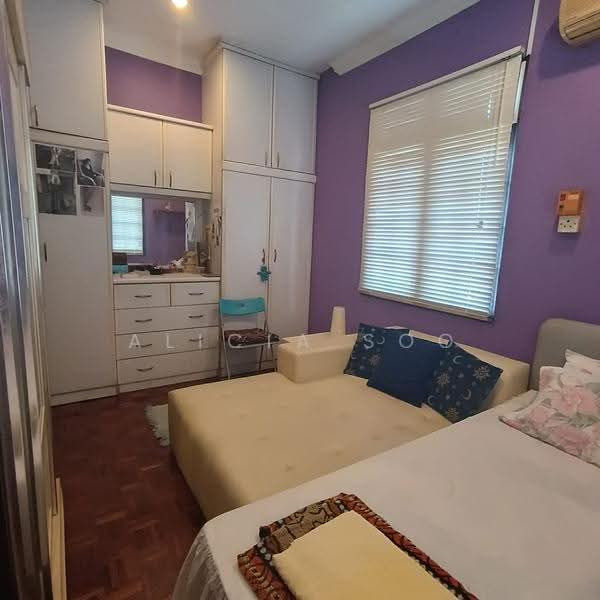 Bungalow House for Sale in Bandar Country Homes (Rawang) - Alicia Soo - Bedroom - PropertyGuru.com.my