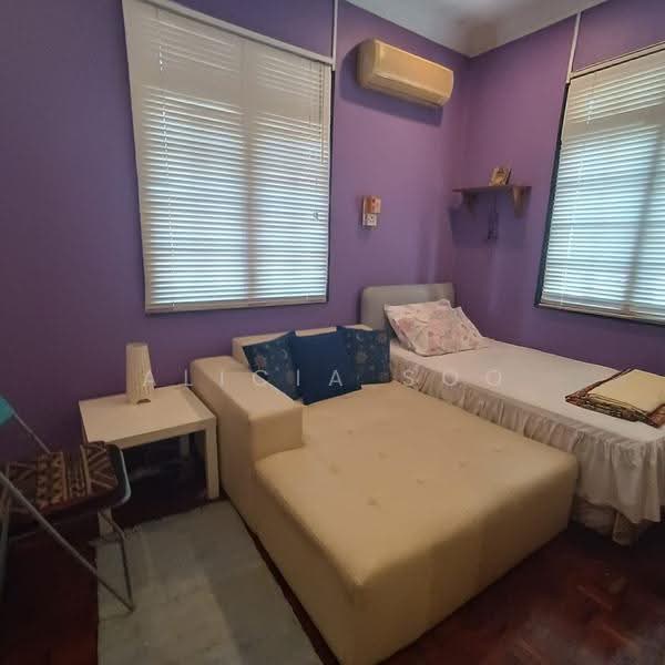 Bungalow House for Sale in Bandar Country Homes (Rawang) - Alicia Soo - Bedroom - PropertyGuru.com.my