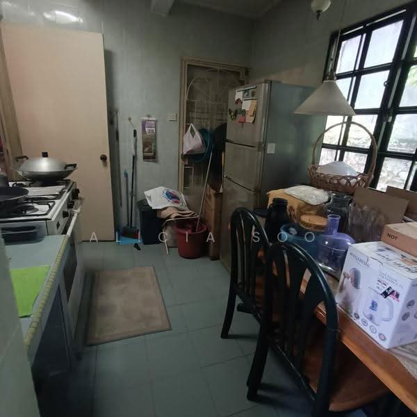 Bungalow House for Sale in Bandar Country Homes (Rawang) - Alicia Soo - Kitchen - PropertyGuru.com.my