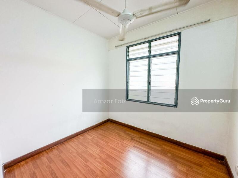 Rumah Teres 2 Tingkat untuk Dijual di Taman Salak Perdana (Dengkil) - Amzar Faiz - Bedroom - PropertyGuru.com.my