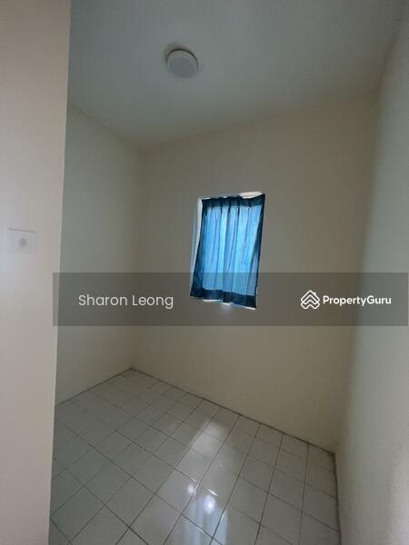 Small Bedroom