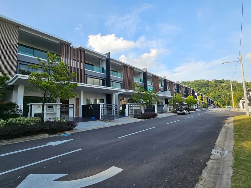 3-storey Terraced House for Sale in Selayang (Selangor) - Pauline . - Exterior - PropertyGuru.com.my