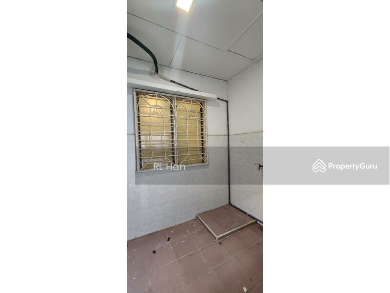 Washing area