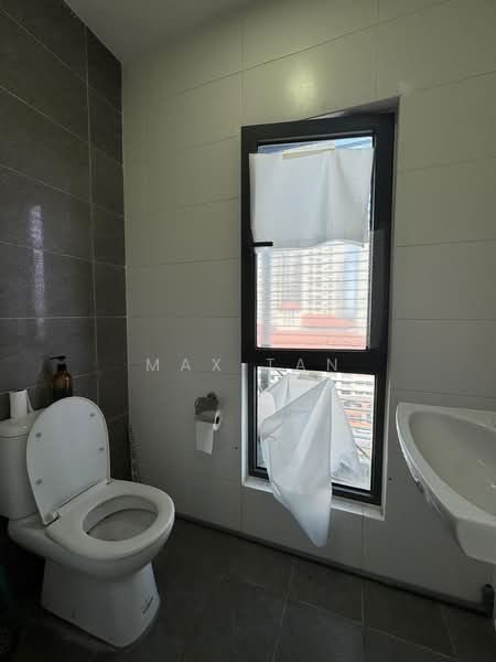 Pejabat untuk Disewa di Tropicana Avenue (Petaling Jaya) - Max Tan - Bathroom - PropertyGuru.com.my